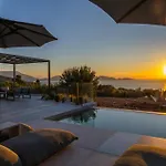 Ka - Yagi Villa Khalikerí